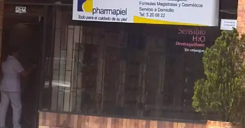 PHARMAPIEL CARRERA 20 BOGOTÁ PHARMAPIEL CARRERA 20 BOGOTÁ